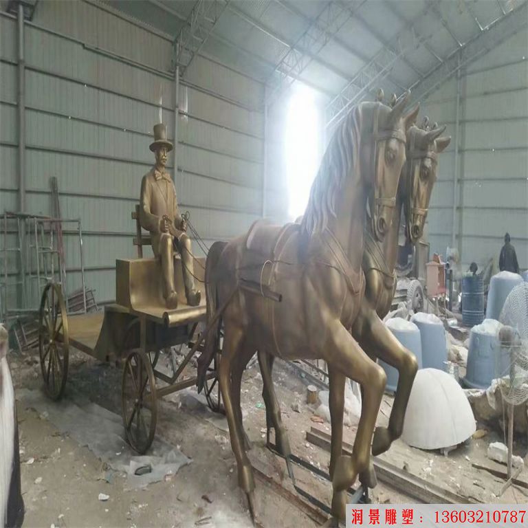 玻璃钢仿铜马车雕塑,马车雕塑定做,啤酒节马车雕塑5 玻璃钢仿铜马车雕塑,马车雕塑定做,啤酒节马车雕塑5
