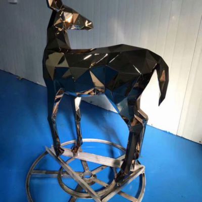 不锈钢几何小鹿雕塑 小鹿雕塑图片 小鹿公园雕塑